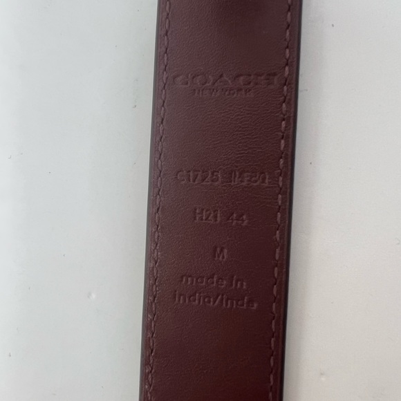 Coach Signature Buckle Belt, 25 mm - Picture 4 of 4